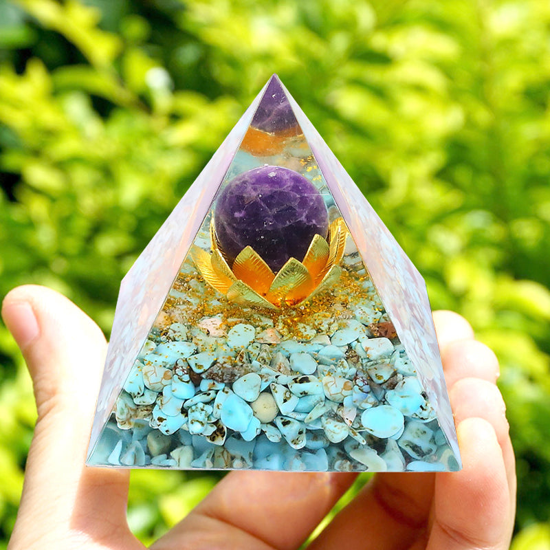 Lotus Pyramid | Turquoise